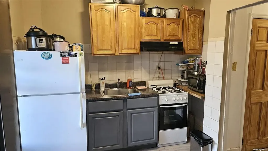 8856 77th Street Woodhaven NY 11421