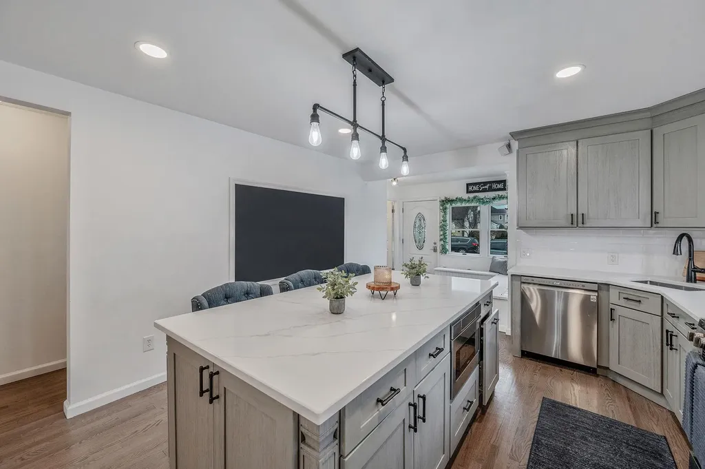 109 Muncy Avenue West Babylon NY 11704