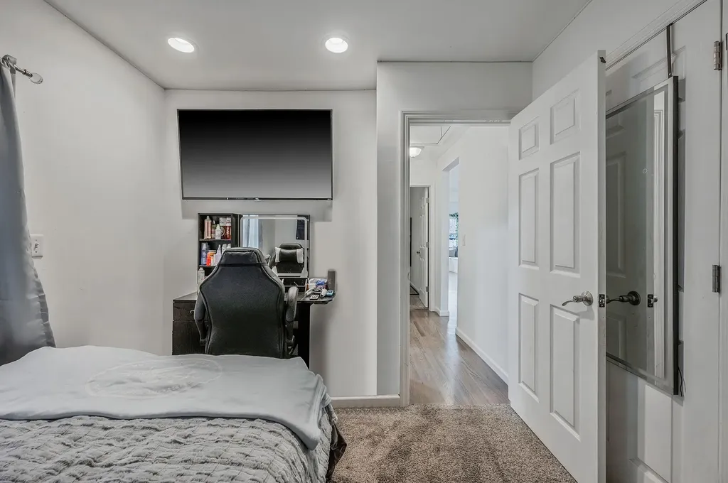 109 Muncy Avenue West Babylon NY 11704