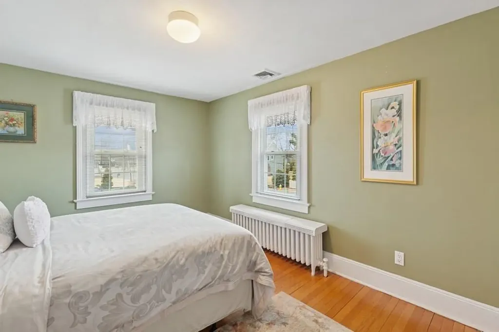 3 Beverly Avenue East Patchogue NY 11772