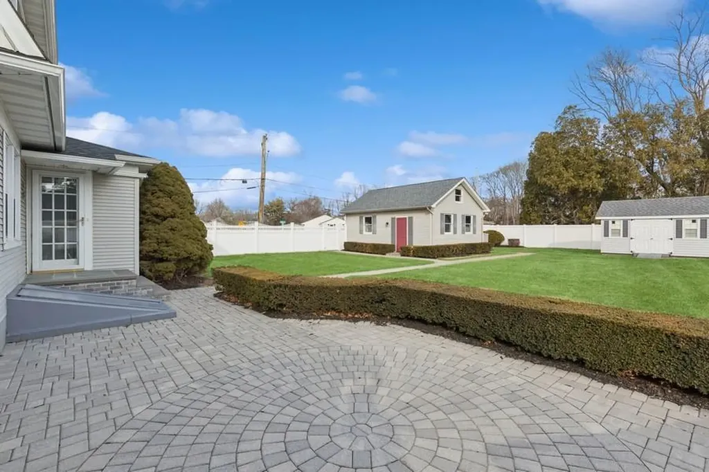 3 Beverly Avenue East Patchogue NY 11772