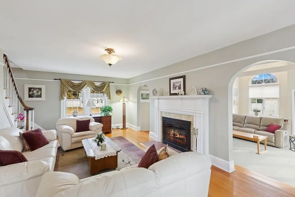 3 Beverly Avenue East Patchogue NY 11772