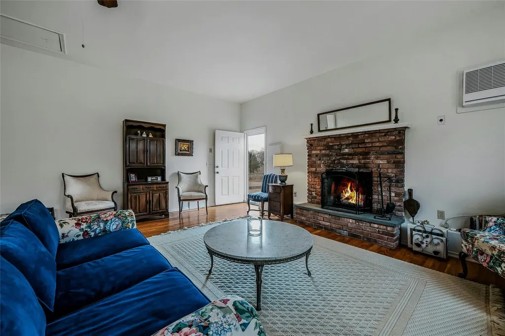 6060 Main Bayview Road Southold NY 11971