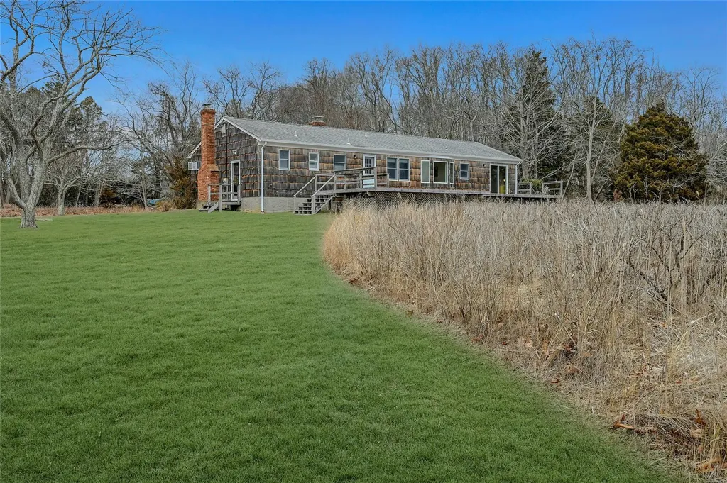 6060 Main Bayview Road Southold NY 11971