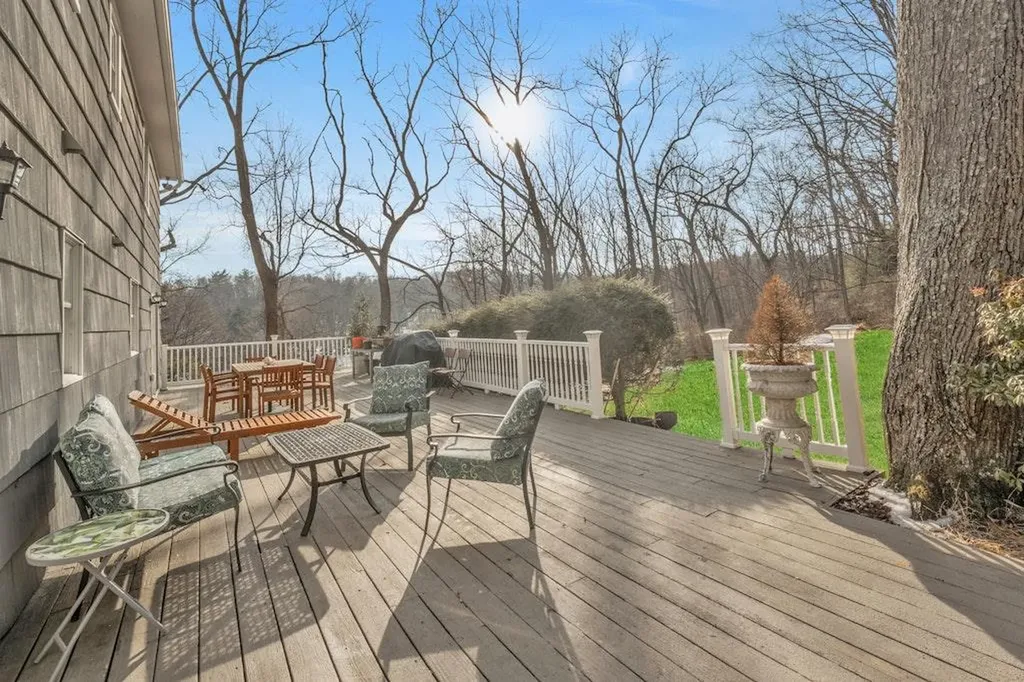 3 Courtmel Road Mount Kisco NY 10549