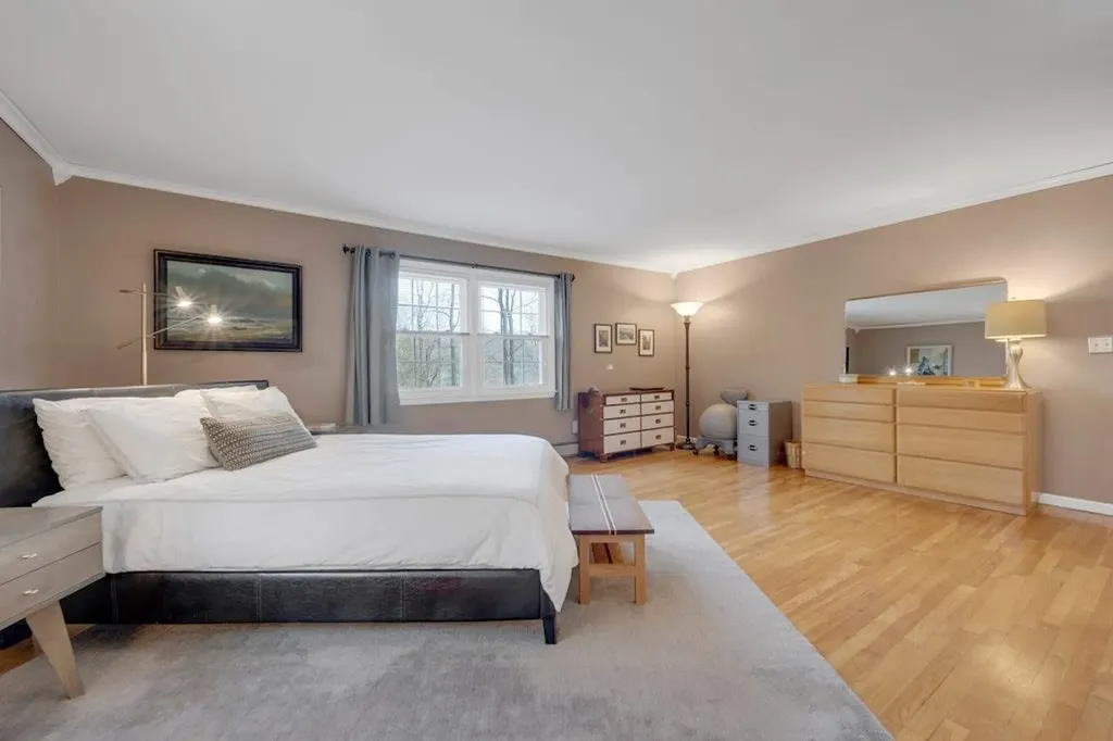 3 Courtmel Road Mount Kisco NY 10549