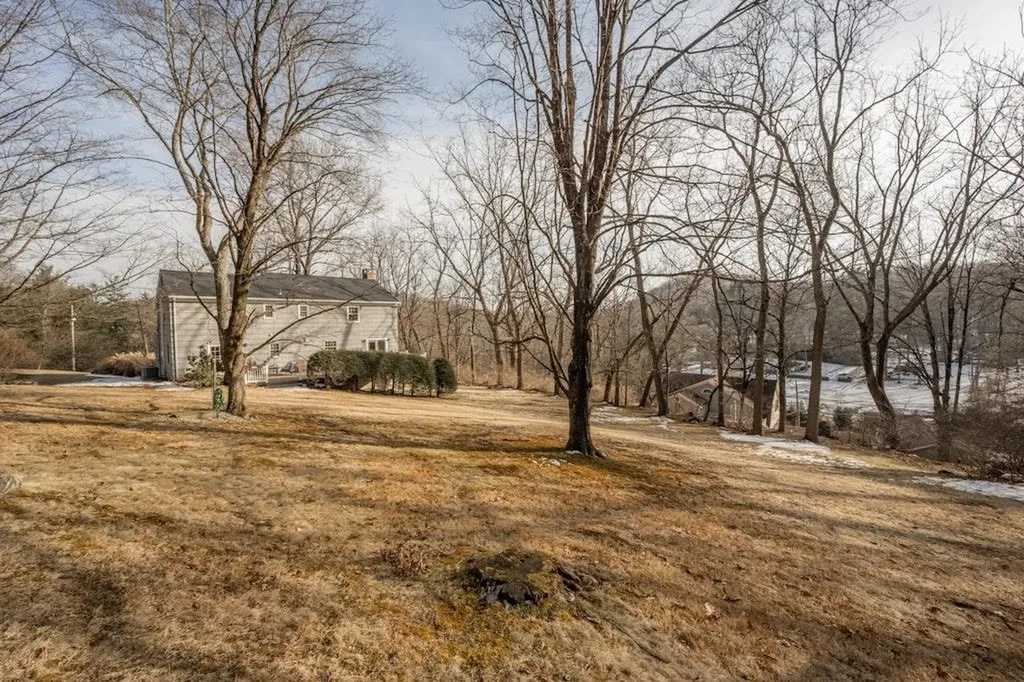 3 Courtmel Road Mount Kisco NY 10549