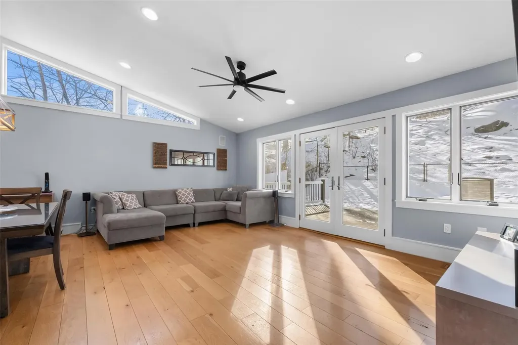 11 Watson Way Putnam Valley NY 10579