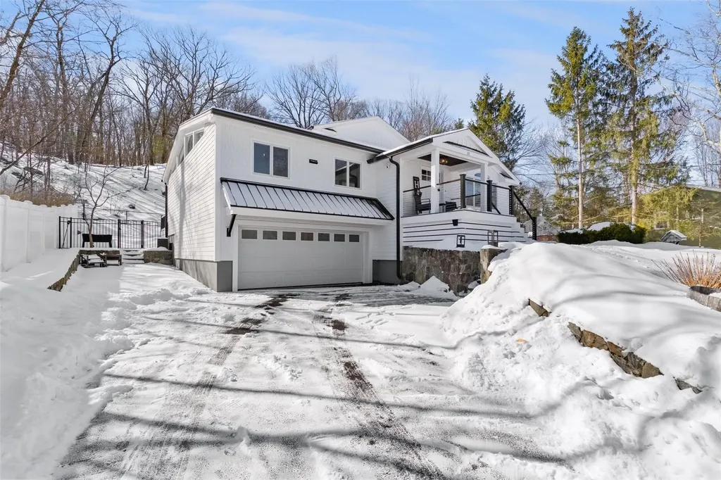 11 Watson Way Putnam Valley NY 10579