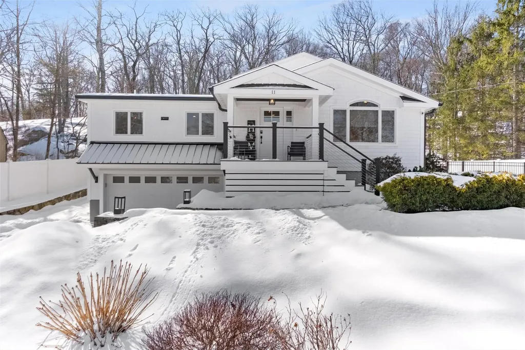 11 Watson Way Putnam Valley NY 10579