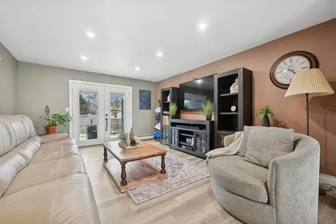 46 Purdy Lane Amityville NY 11701