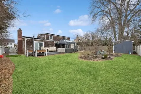 46 Purdy Lane Amityville NY 11701