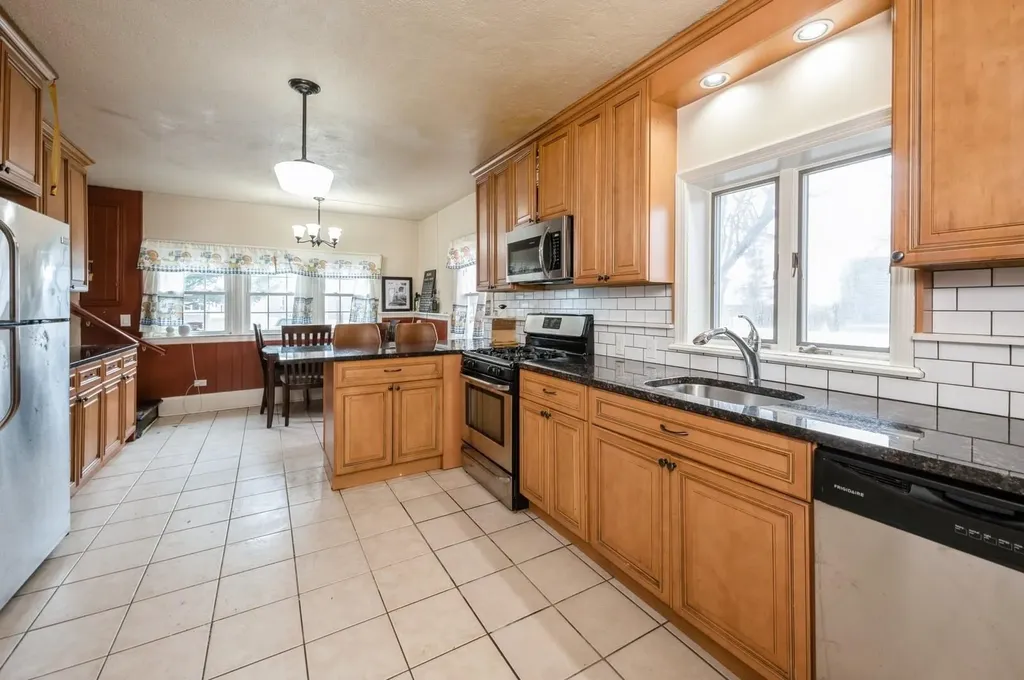 20 Bainbridge Court Yonkers NY 10710