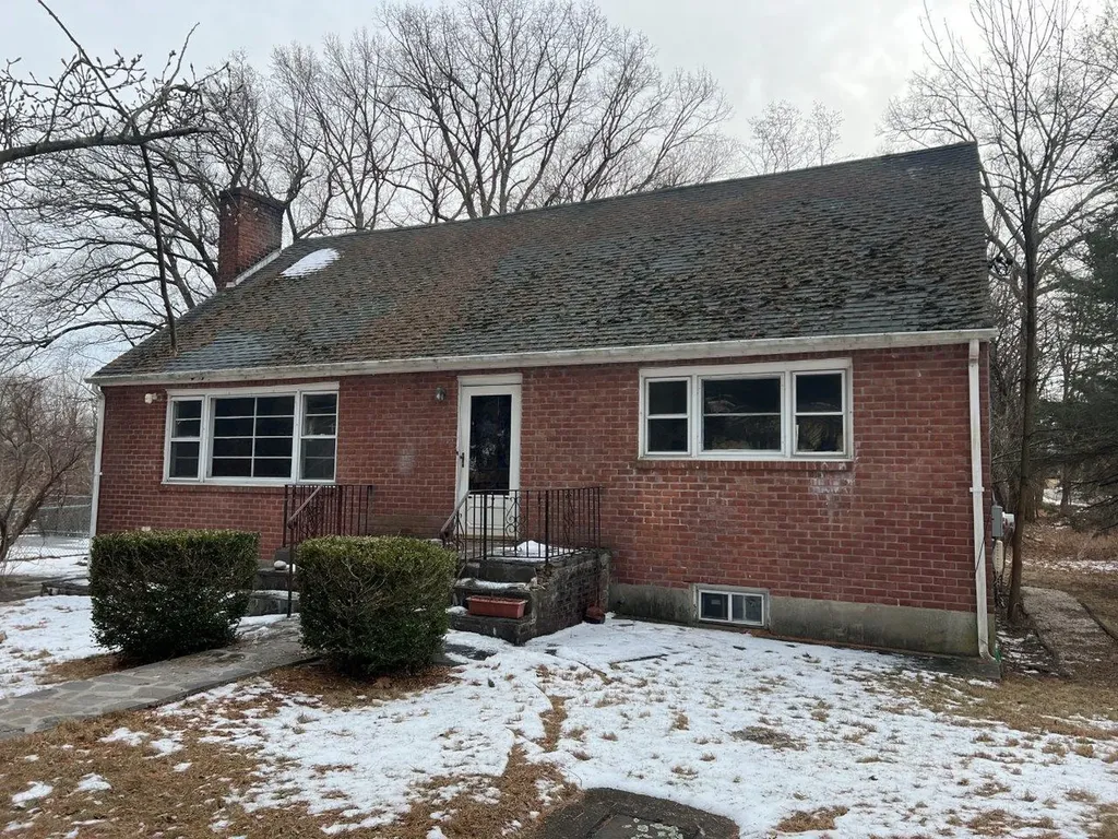 89 Jack Road Cortlandt NY 10567