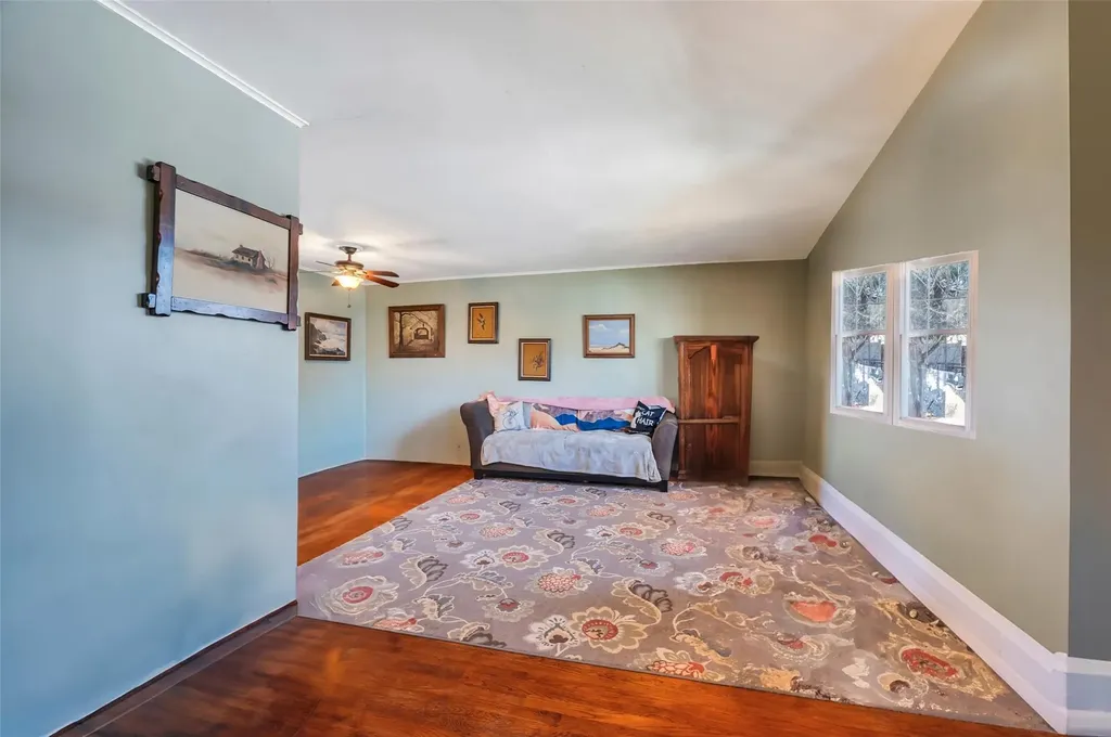 25 Minerva Lane Centereach NY 11720