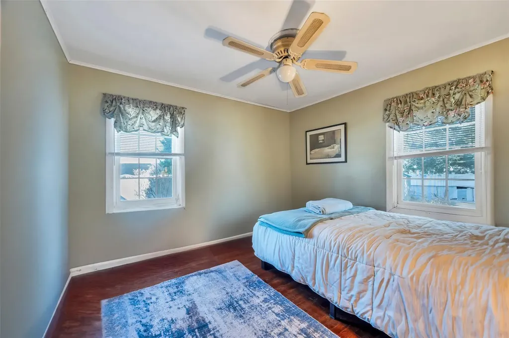 25 Minerva Lane Centereach NY 11720