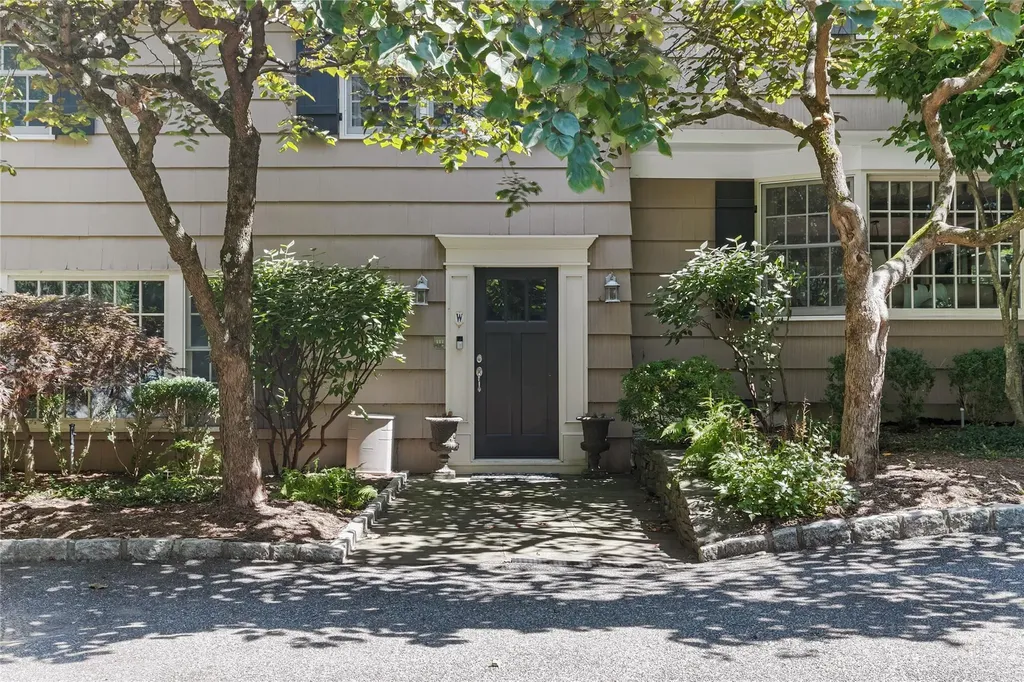 12 Fox Ridge Road Armonk NY 10504