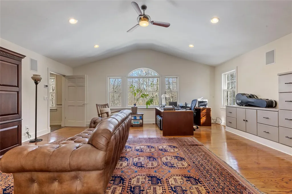 12 Fox Ridge Road Armonk NY 10504