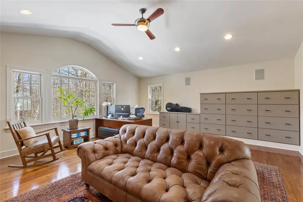 12 Fox Ridge Road Armonk NY 10504