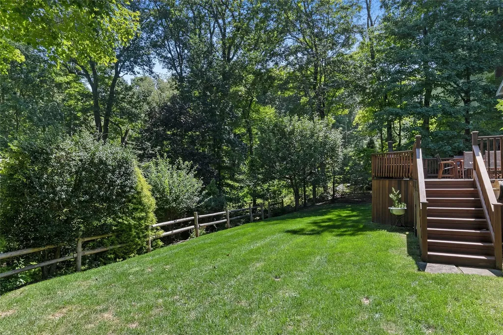 12 Fox Ridge Road Armonk NY 10504