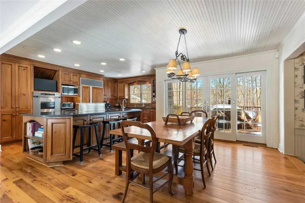 12 Fox Ridge Road Armonk NY 10504