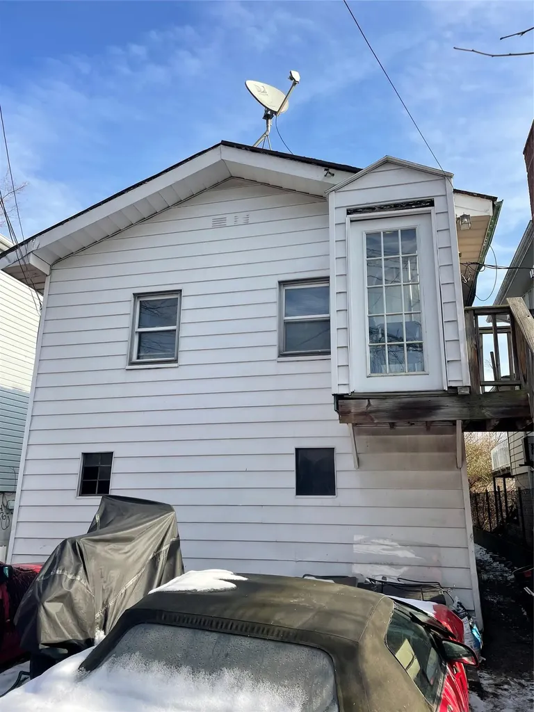 234 Betts Avenue Bronx NY 10473