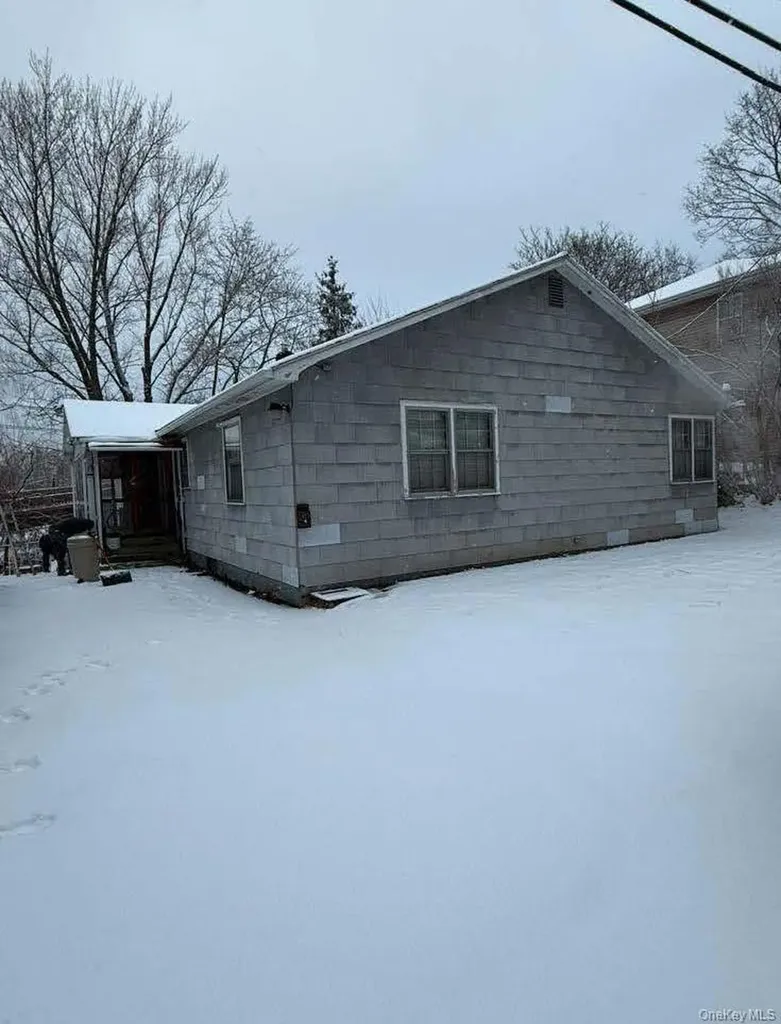 17 Allen Street Catskill NY 12414