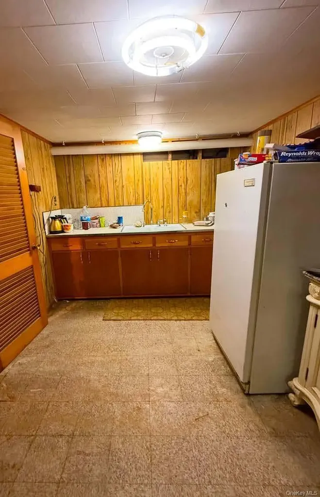 17 Allen Street Catskill NY 12414