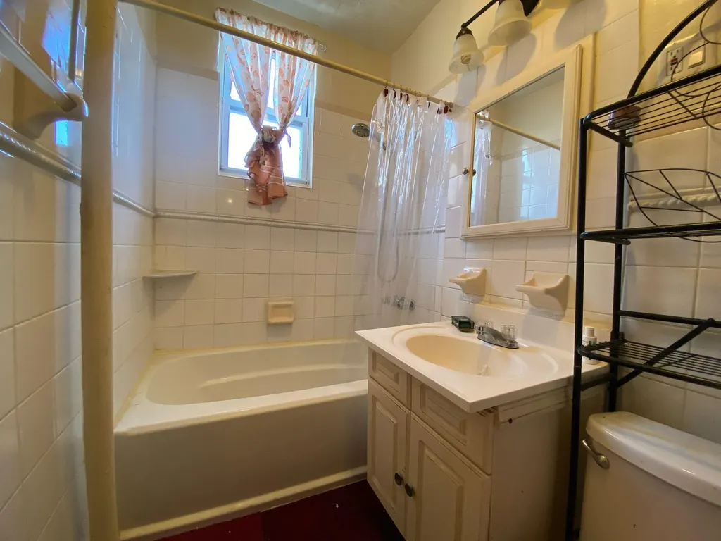 741 E 227th Street Bronx NY 10466
