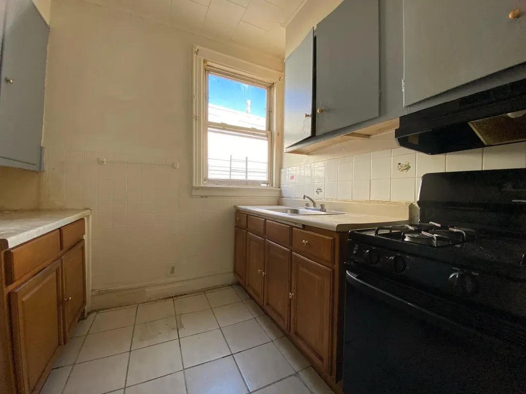 741 E 227th Street Bronx NY 10466