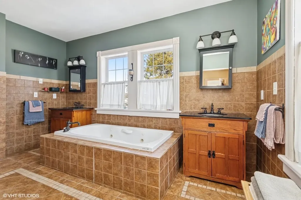 39 Verplanck Avenue Beacon NY 12508