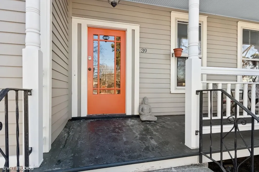 39 Verplanck Avenue Beacon NY 12508
