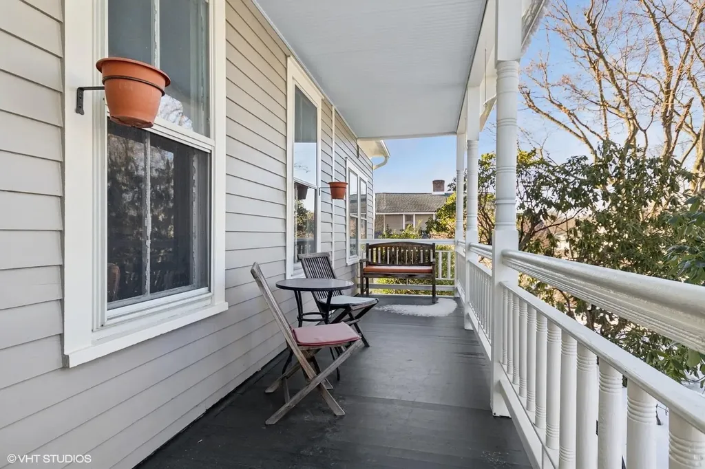 39 Verplanck Avenue Beacon NY 12508