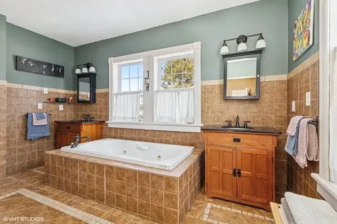 39 Verplanck Avenue Beacon NY 12508