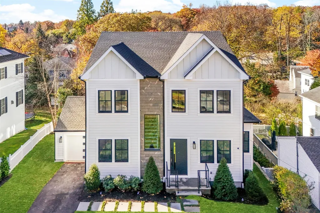 7 Hudson Place Larchmont NY 10538