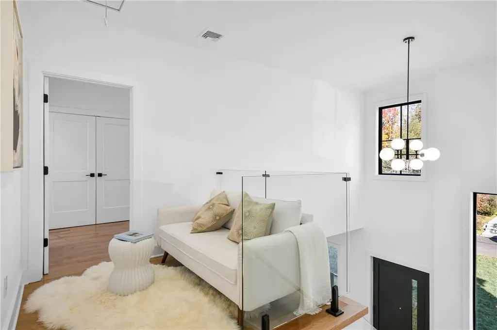 7 Hudson Place Larchmont NY 10538