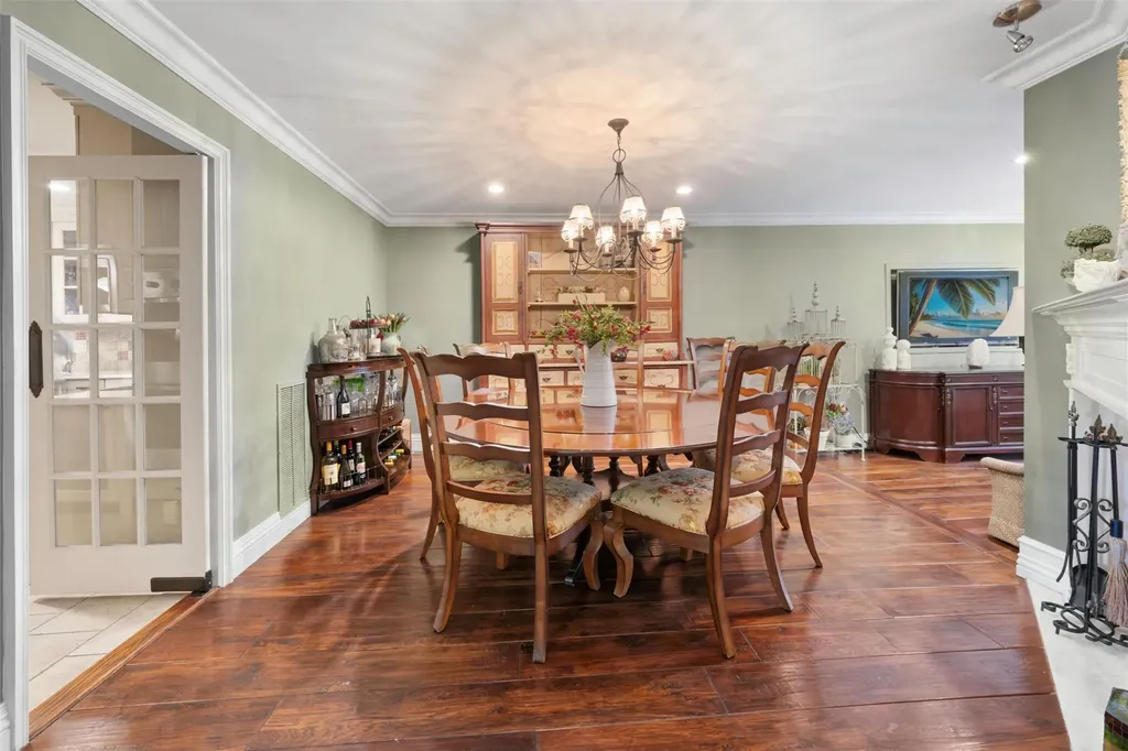 39 Hunt Drive Jericho NY 11753