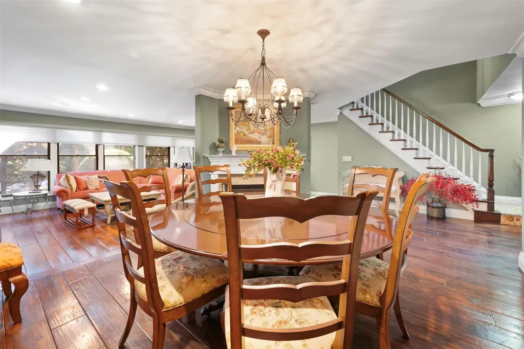39 Hunt Drive Jericho NY 11753