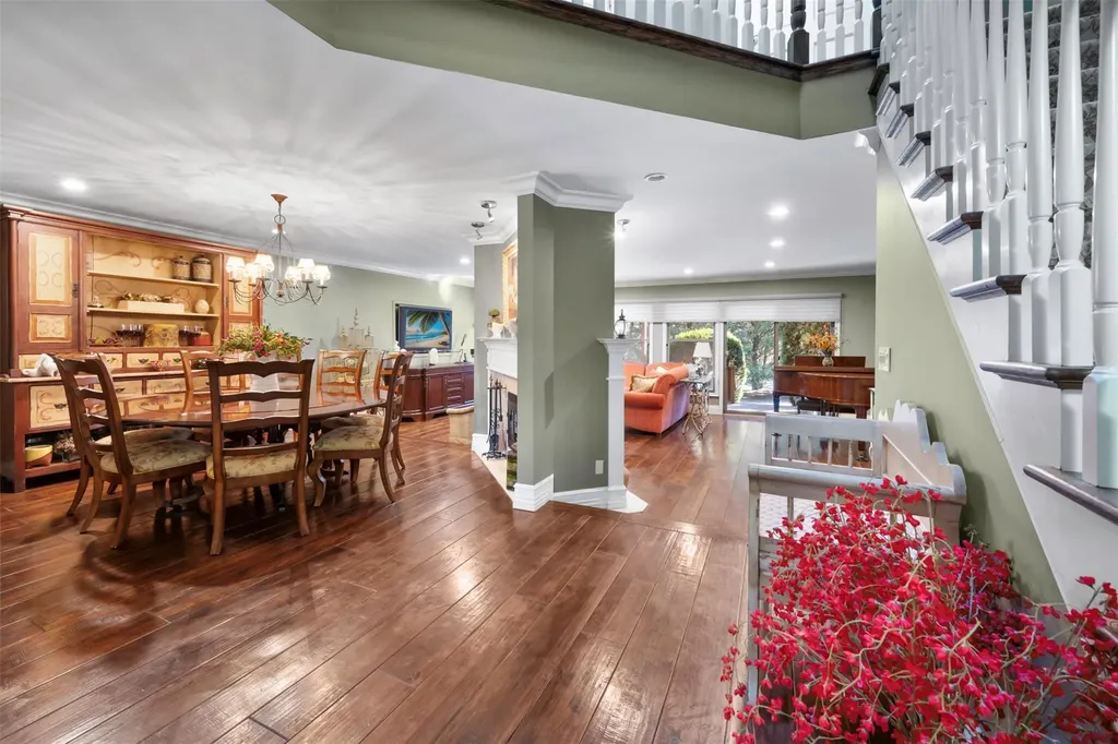 39 Hunt Drive Jericho NY 11753