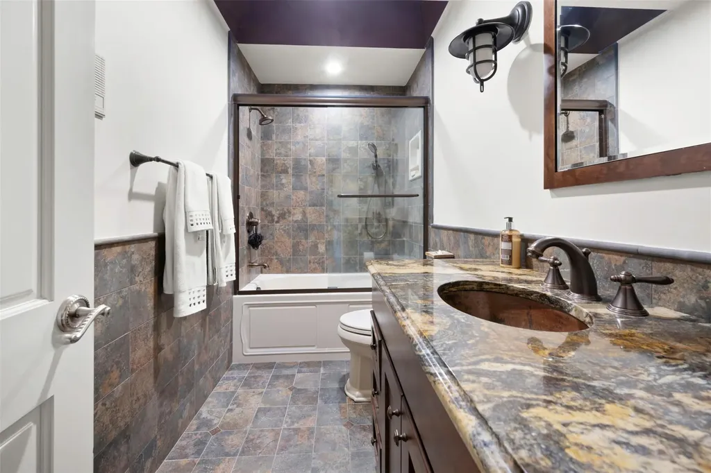 39 Hunt Drive Jericho NY 11753