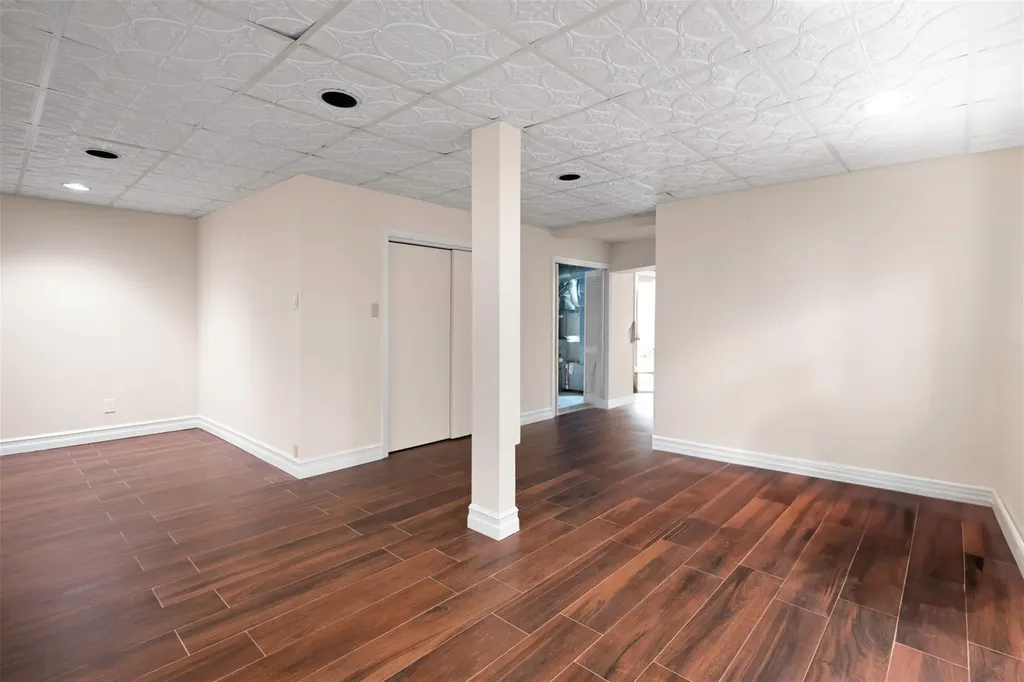 39 Hunt Drive Jericho NY 11753