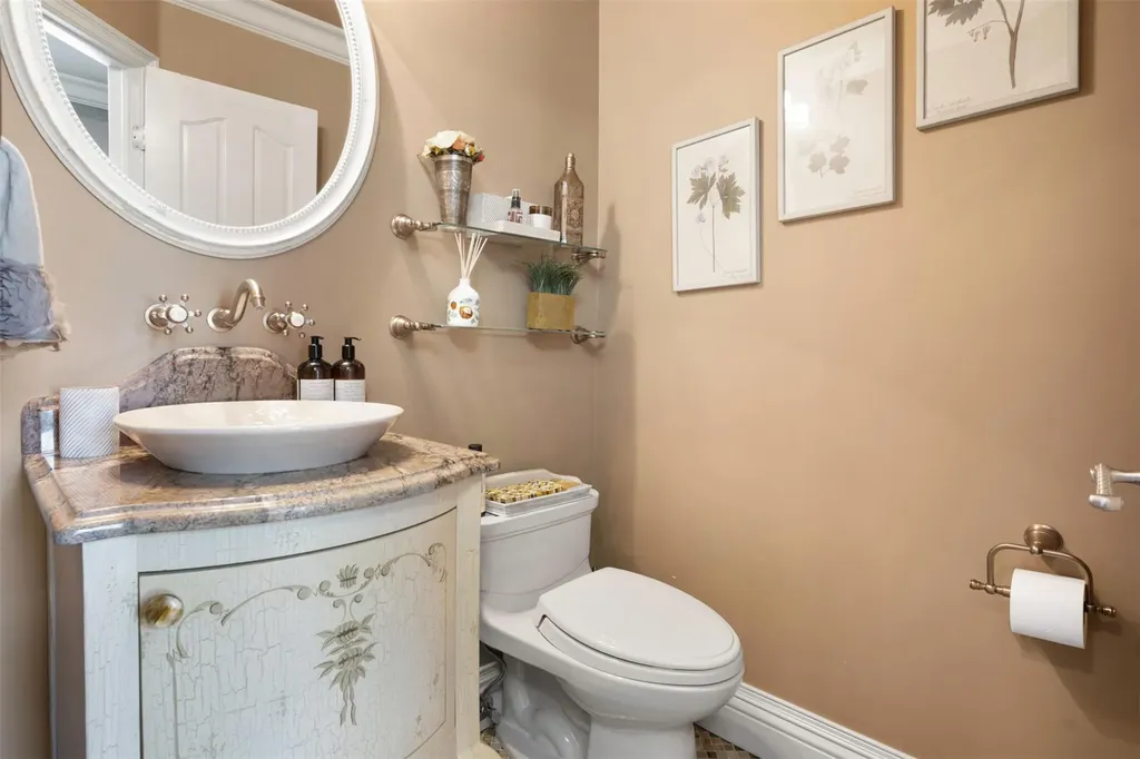 39 Hunt Drive Jericho NY 11753