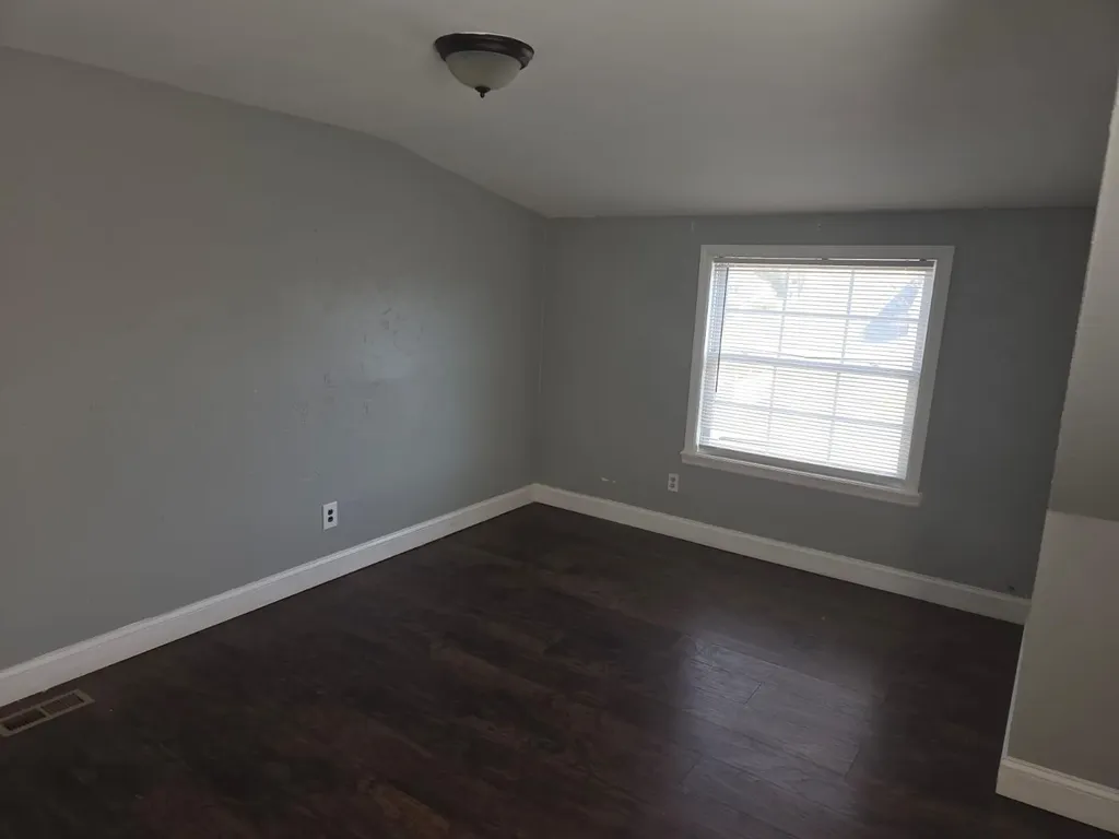 51 Redmond Avenue Bay Shore NY 11706
