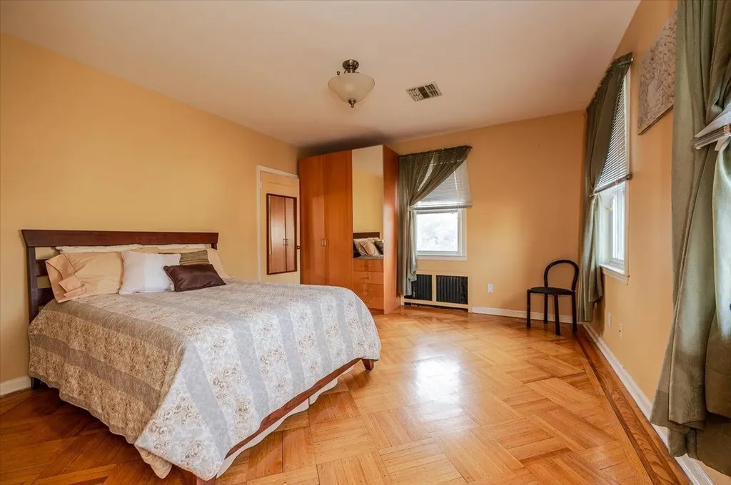 485 Arlington Road Cedarhurst NY 11516