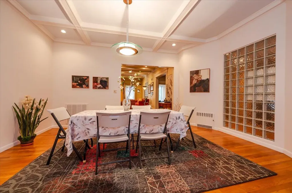 485 Arlington Road Cedarhurst NY 11516