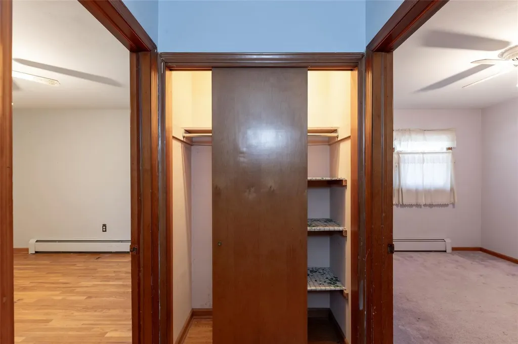 4 Laura Lane Spring Valley NY 10977