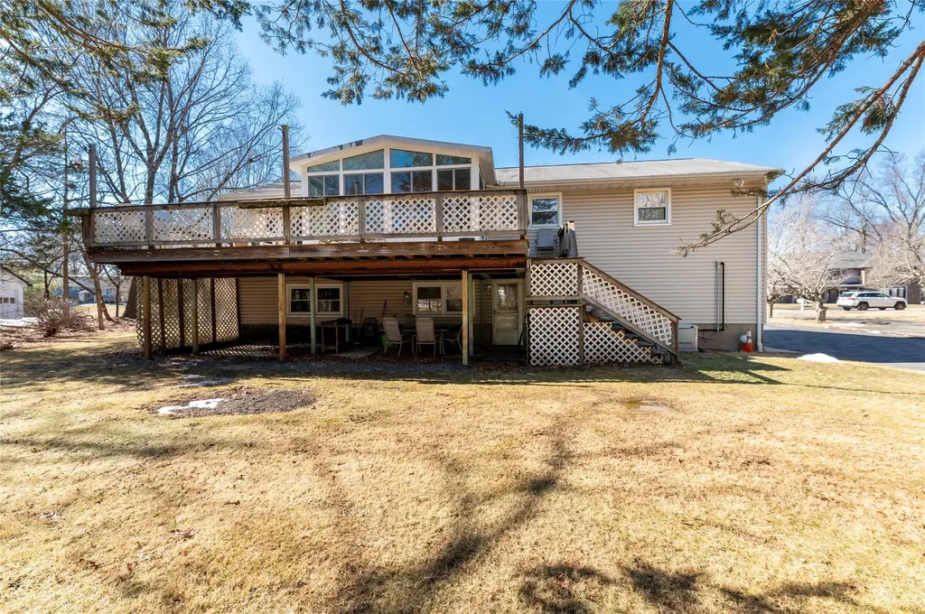 4 Laura Lane Spring Valley NY 10977