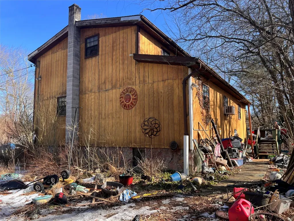 2439 Bruynswick Road Wallkill NY 12589