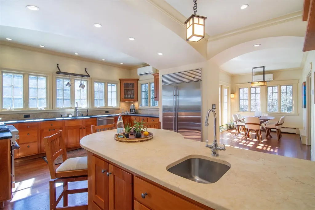 400 Highbrook Avenue Pelham NY 10803