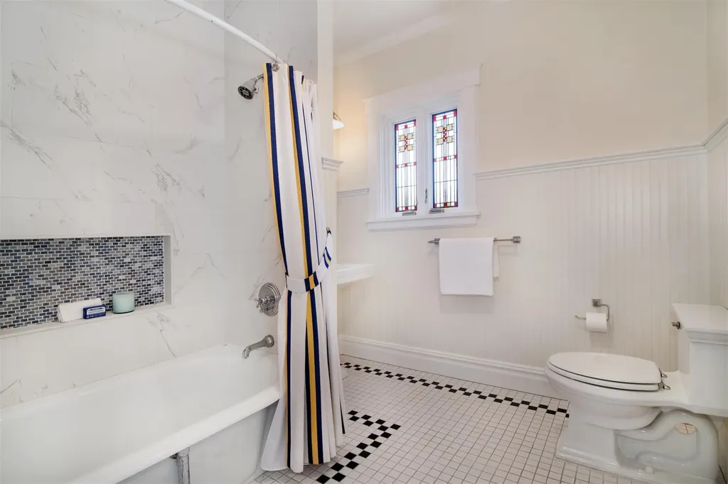 400 Highbrook Avenue Pelham NY 10803